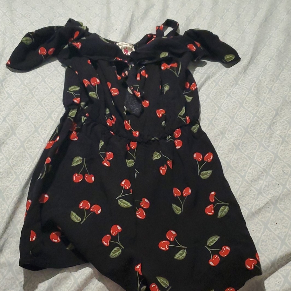 Size 7 girls romper